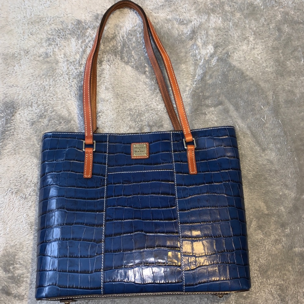 NWT Dooney & Bourke Satchel